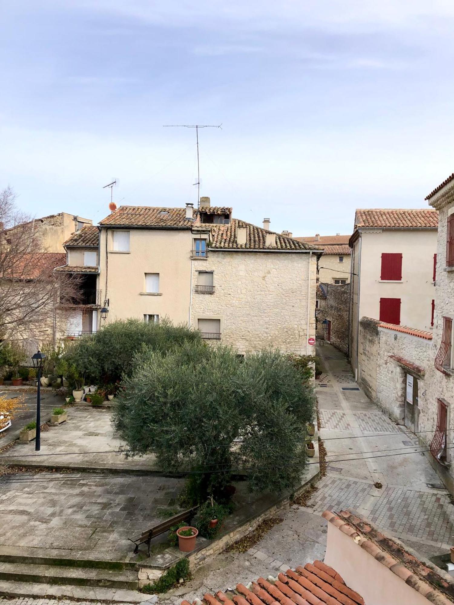 Logement Neuf, Tout Confort, Au Coeur Du Village Saint Didier  Luaran gambar